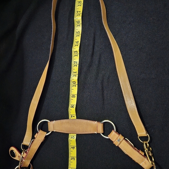 Dooney & Bourke Light Pink Leather Crossbody/Shoulder Bag - Picture 2 of 14